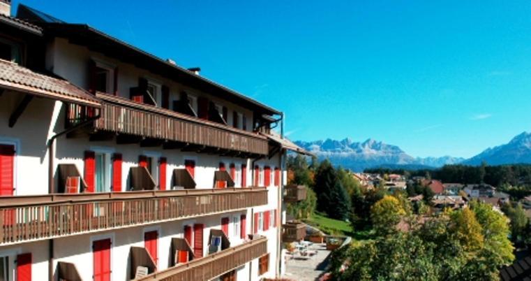 Hotel Gasthof Stern Nova Ponente Exterior photo